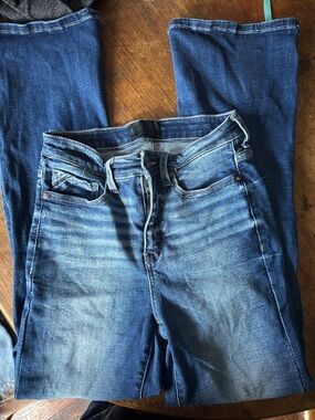 Buckle Black Jeans